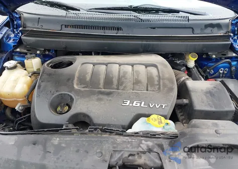 2015 Dodge Journey Crossroad z USA, uszkodzony, nr VIN 3C4PDDGG6FT671696